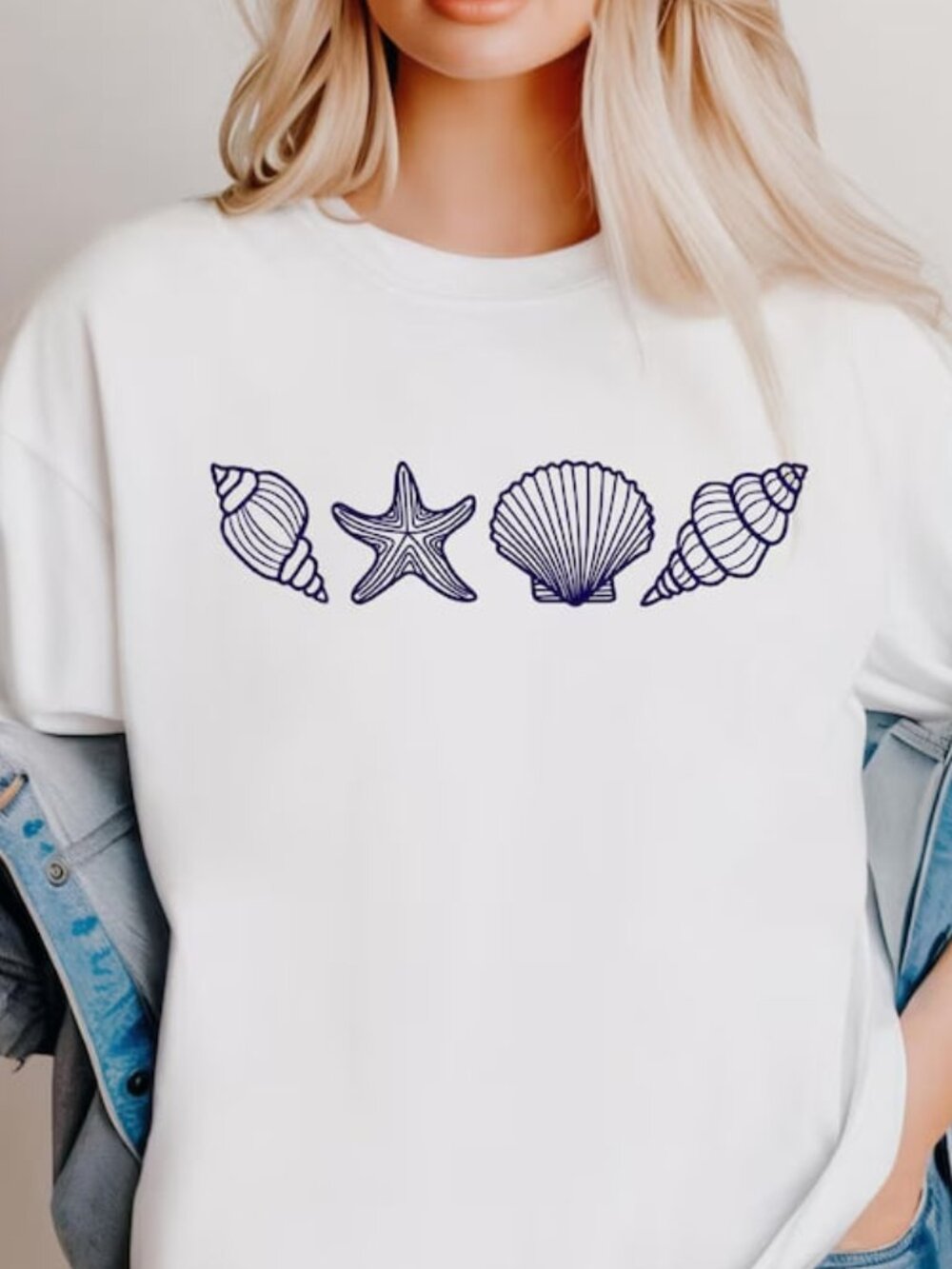 Graphic SeaShell Shirt, Beach Tee, Summer Vibes Shirt, Ocean Lover Gift